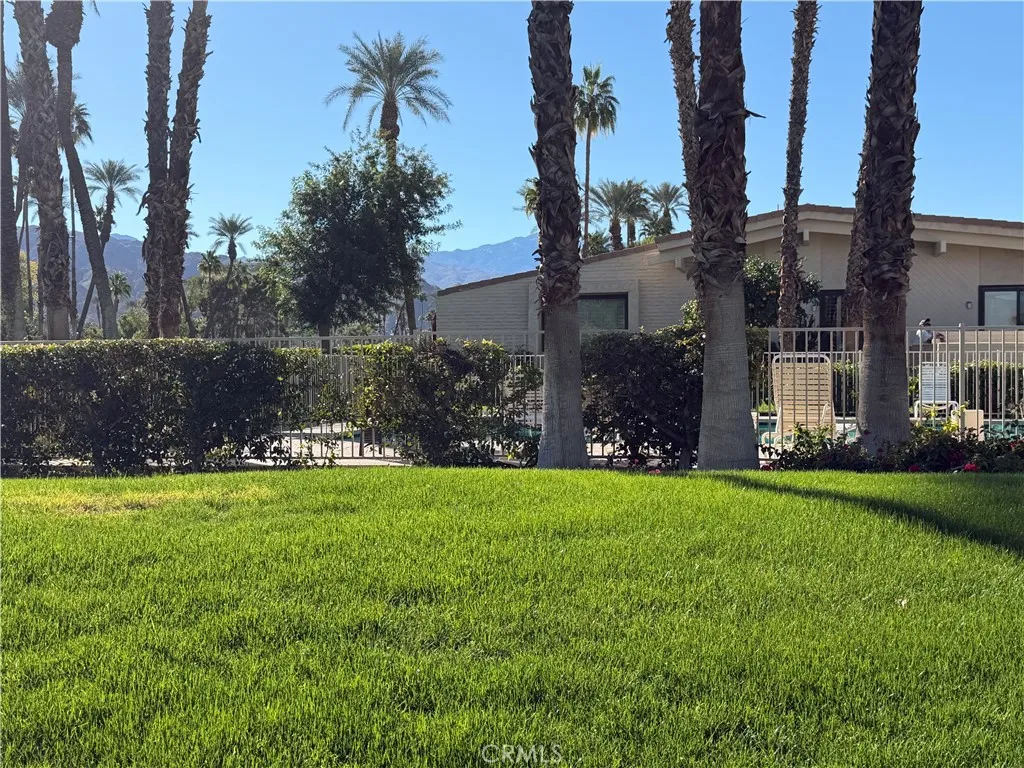 44812 Del Dios Cir, Indian Wells, California 92210 home-pic-3
