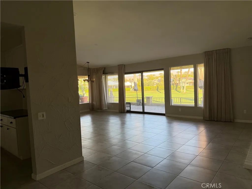 44812 Del Dios Cir, Indian Wells, California 92210 home-pic-19