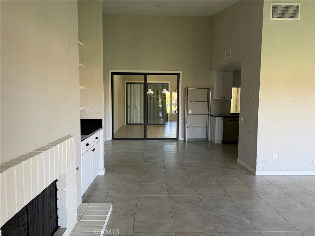 44812 Del Dios Cir, Indian Wells, California 92210 home-pic-10