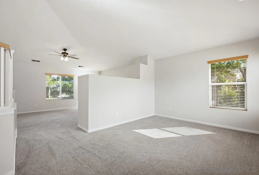 31938 Honeysuckle, Lake Elsinore, California 92532 home-pic-8