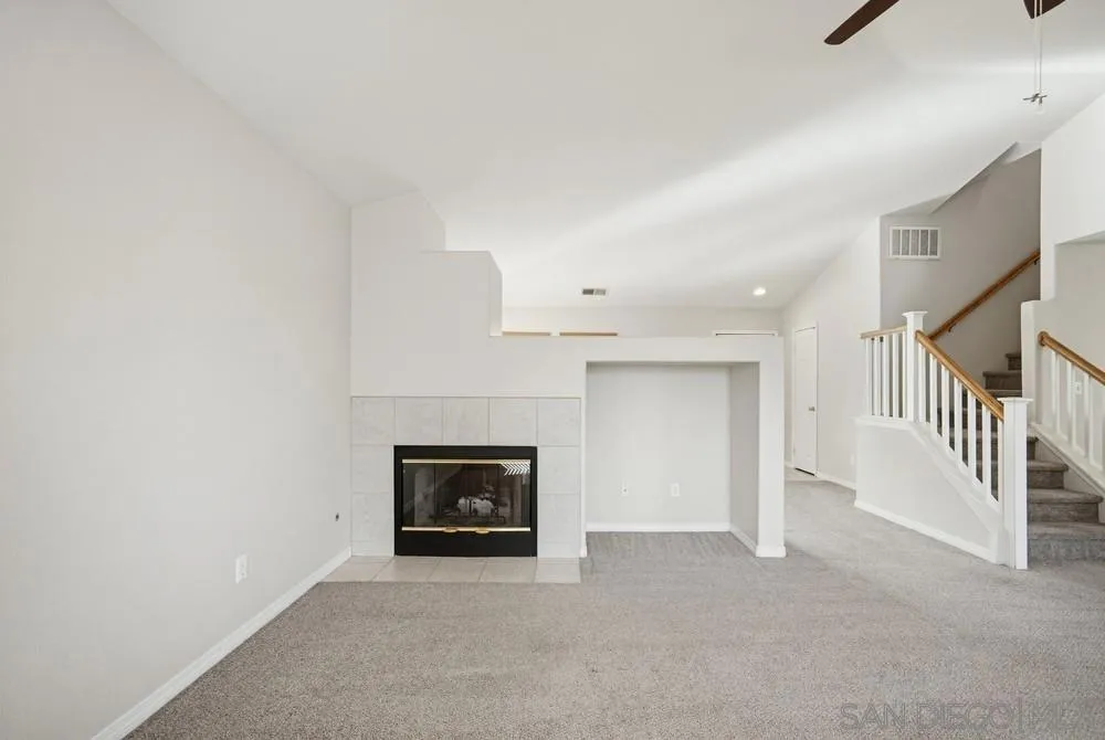 31938 Honeysuckle, Lake Elsinore, California 92532 home-pic-13