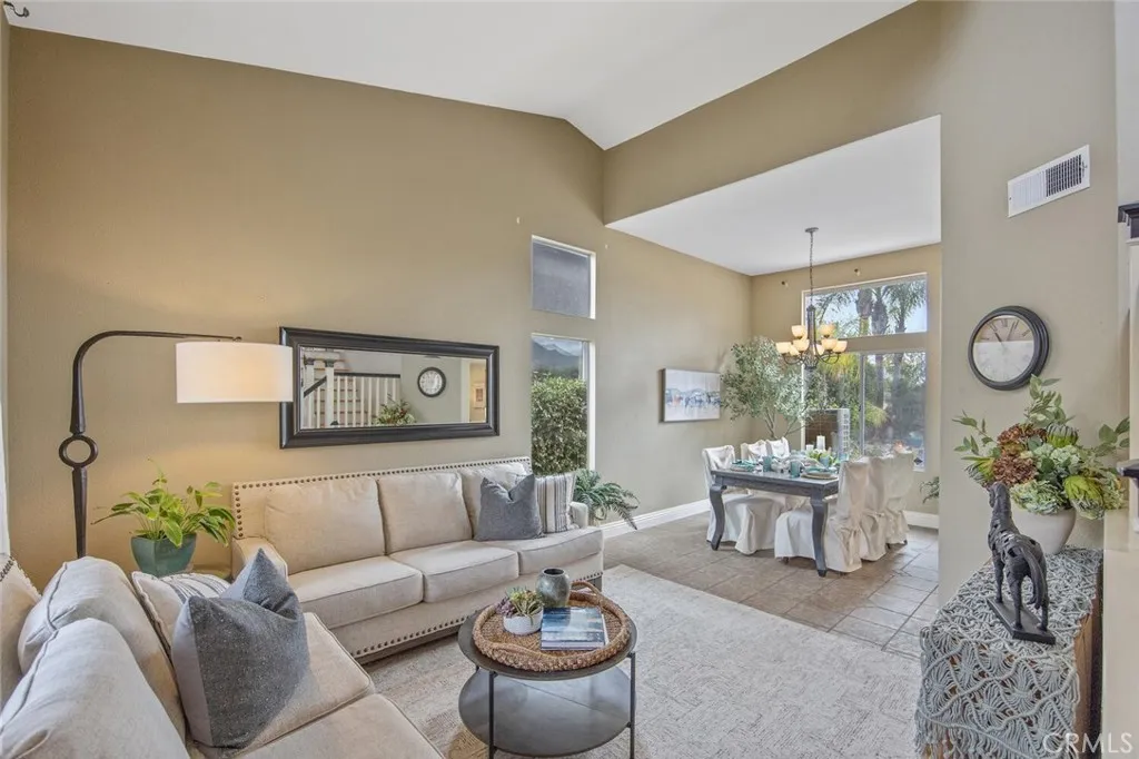 25640 Shaw, Stevenson Ranch, California 91381 home-pic-11