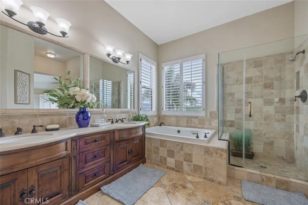 25640 Shaw, Stevenson Ranch, California 91381 home-pic-31