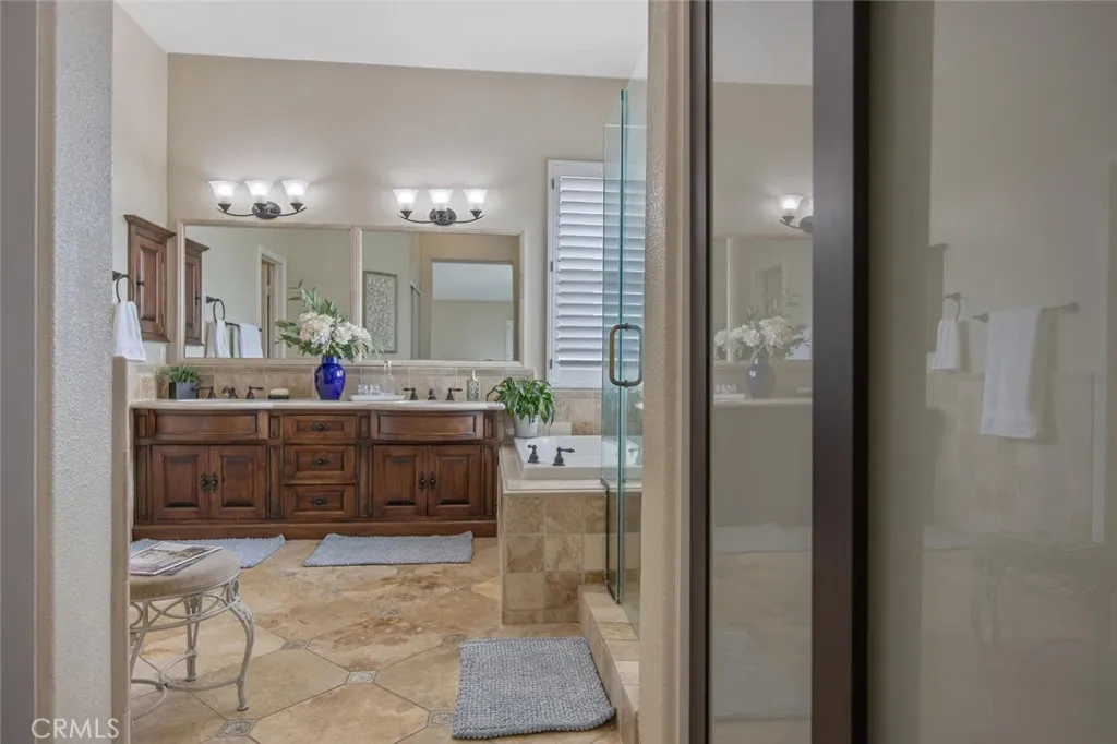 25640 Shaw, Stevenson Ranch, California 91381 home-pic-34
