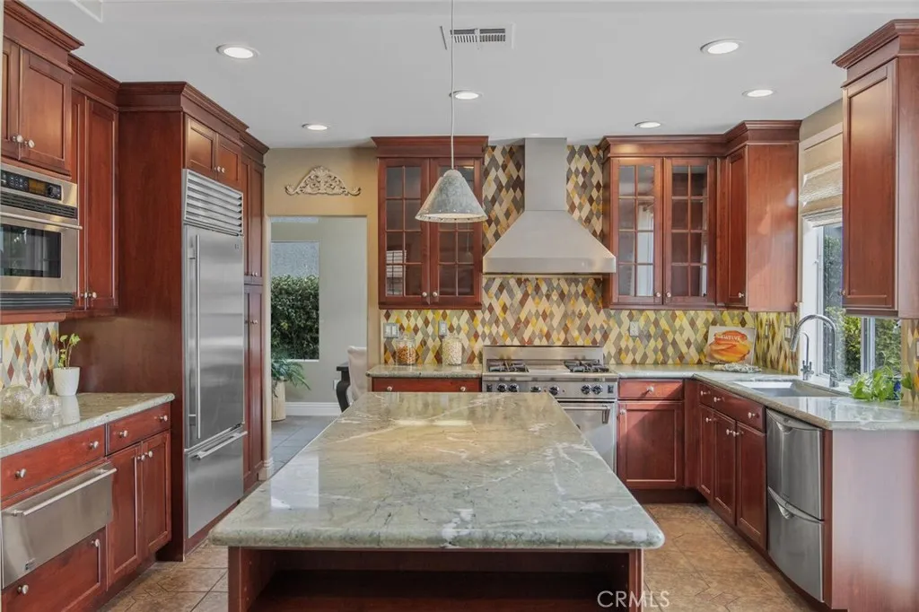 25640 Shaw, Stevenson Ranch, California 91381 home-pic-17