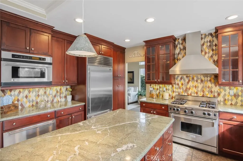 25640 Shaw, Stevenson Ranch, California 91381 home-pic-3