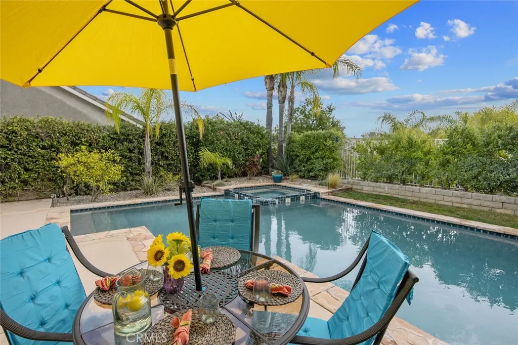 25640 Shaw, Stevenson Ranch, California 91381 home-pic-2