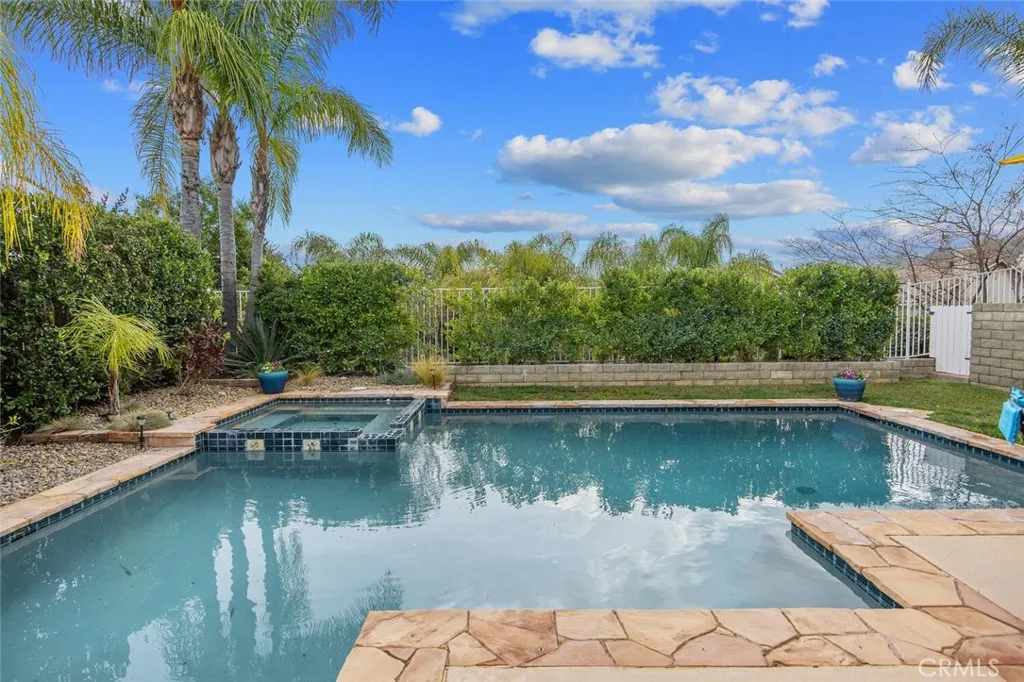 25640 Shaw, Stevenson Ranch, California 91381 home-pic-5