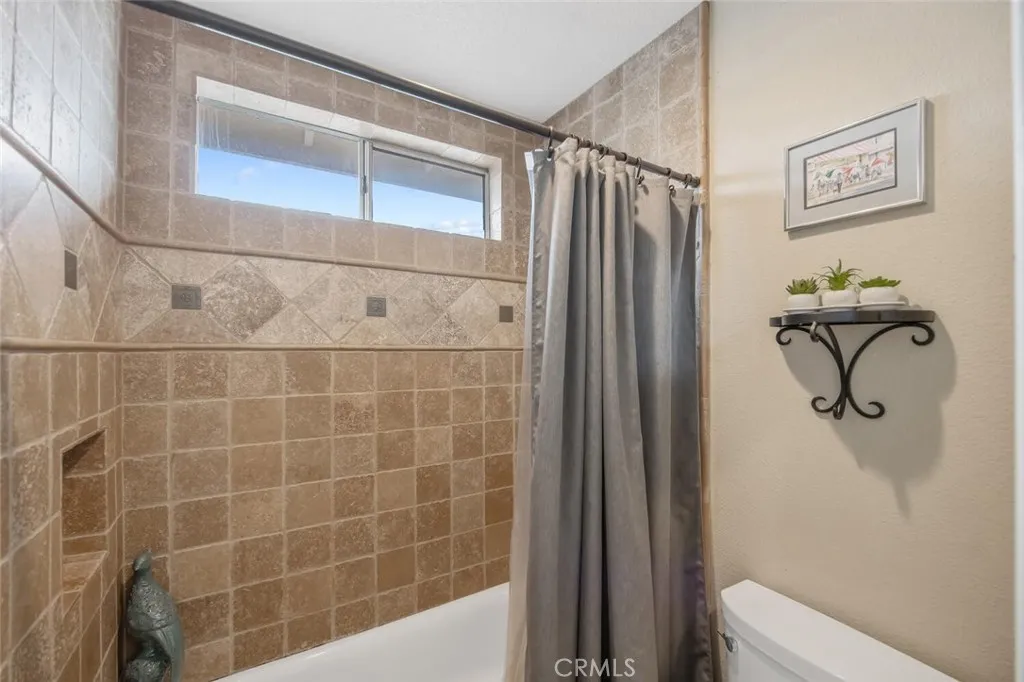 25640 Shaw, Stevenson Ranch, California 91381 home-pic-37