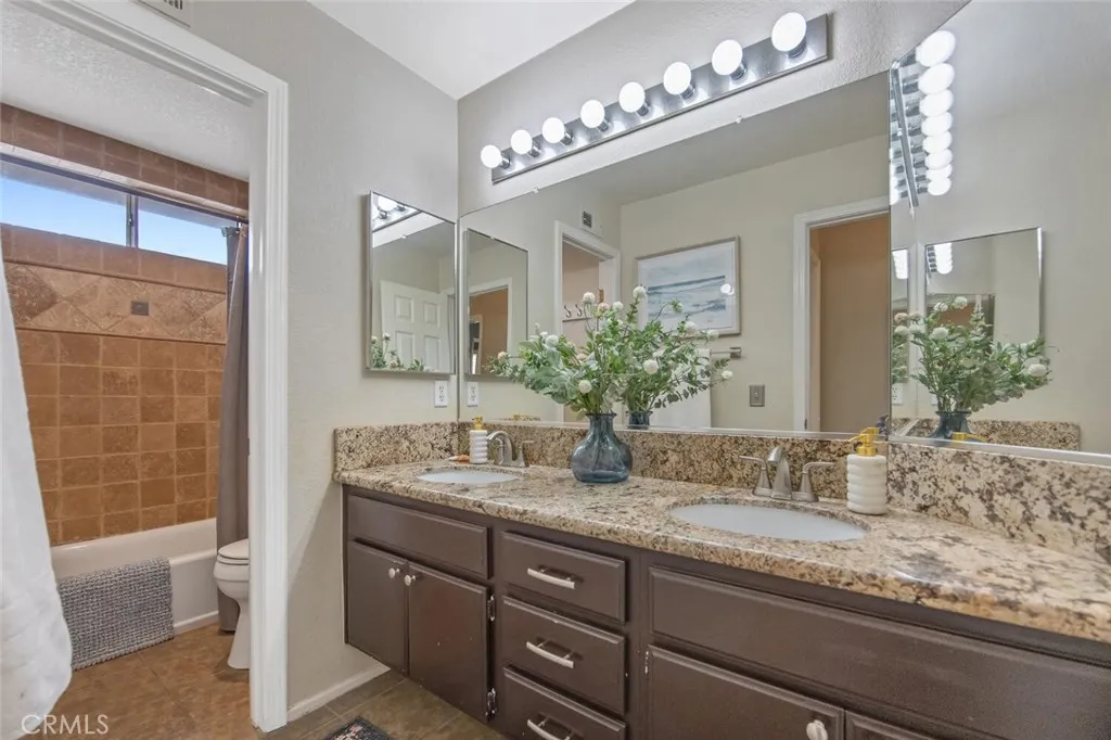 25640 Shaw, Stevenson Ranch, California 91381 home-pic-38