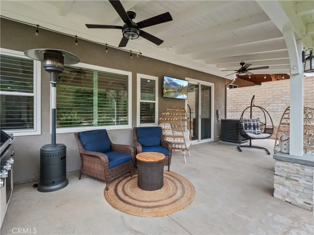 28532 Agajanian, Saugus, California 91390