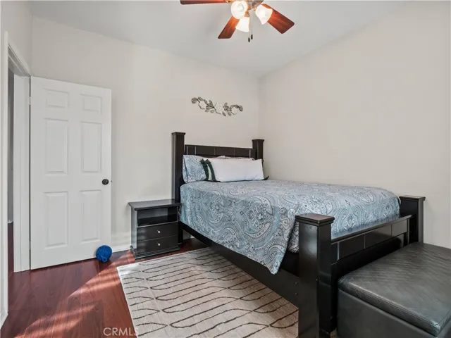 28532 Agajanian, Saugus, California 91390
