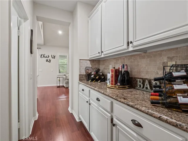 28532 Agajanian, Saugus, California 91390