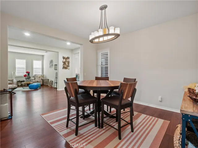 28532 Agajanian, Saugus, California 91390