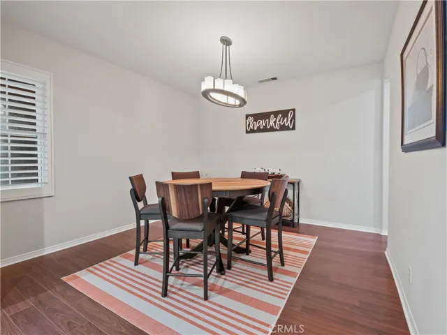 28532 Agajanian, Saugus, California 91390