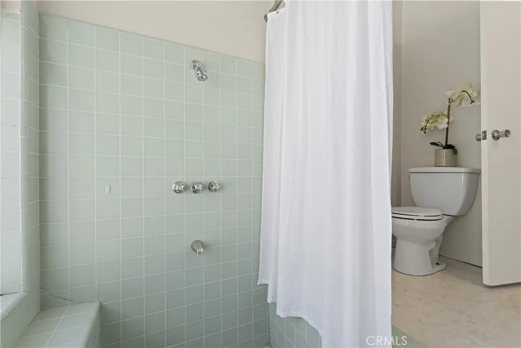 10320 Valley Glow, Sunland, California 91040 home-pic-28
