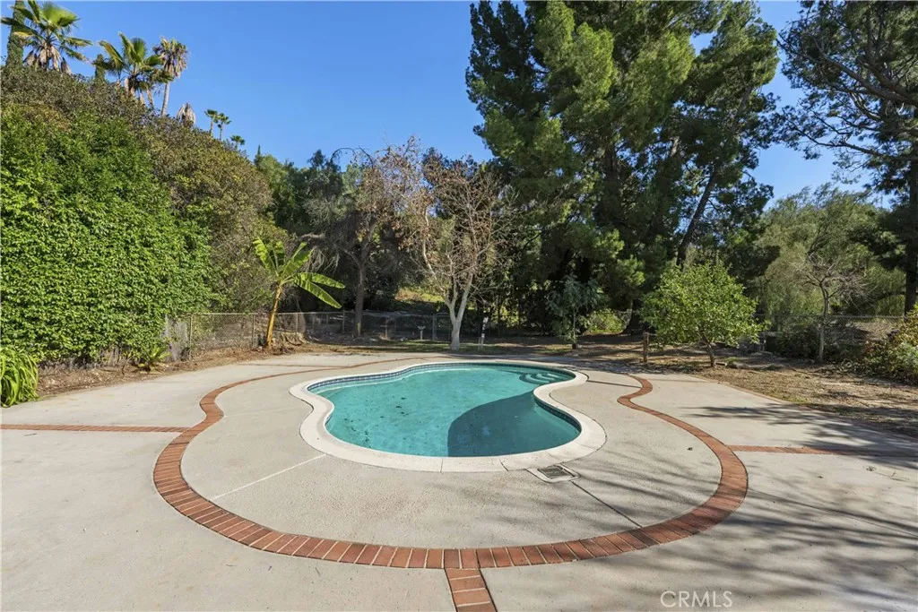 10320 Valley Glow, Sunland, California 91040 home-pic-43