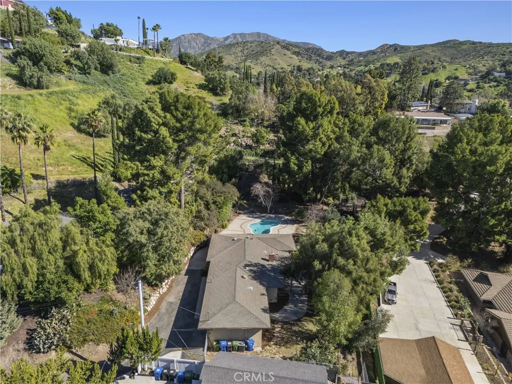 10320 Valley Glow, Sunland, California 91040 home-pic-3