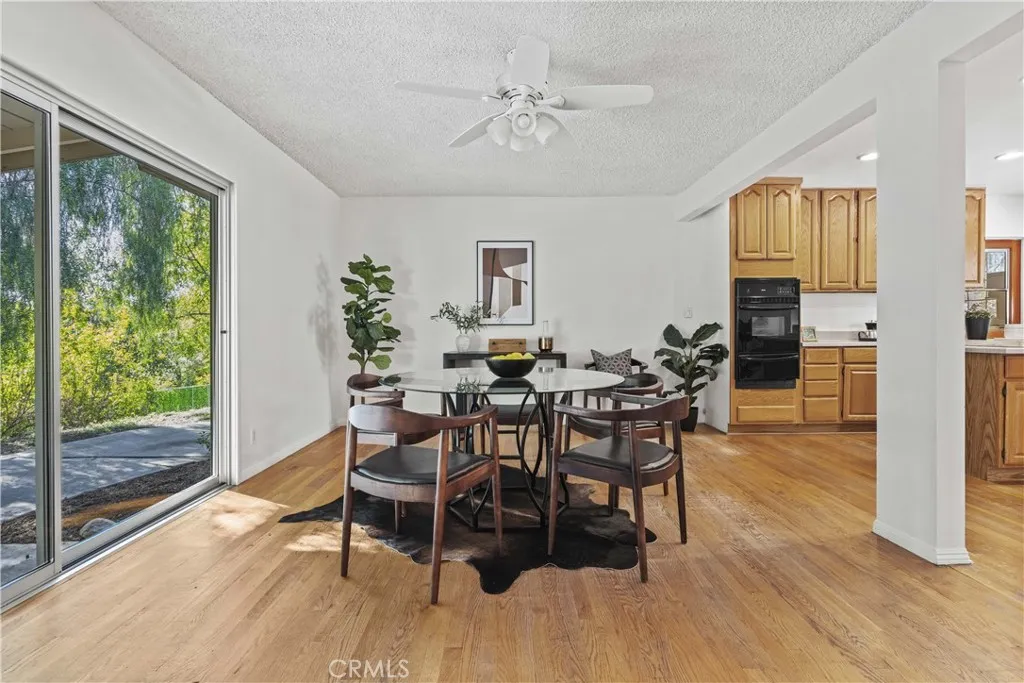 10320 Valley Glow, Sunland, California 91040 home-pic-12