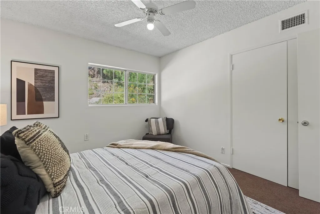 10320 Valley Glow, Sunland, California 91040 home-pic-23