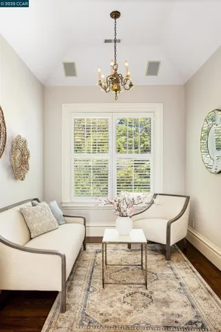 25 25 Crocker Ave, Piedmont, California 94611