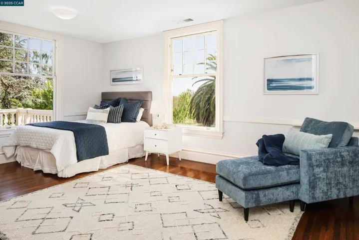 25 25 Crocker Ave, Piedmont, California 94611