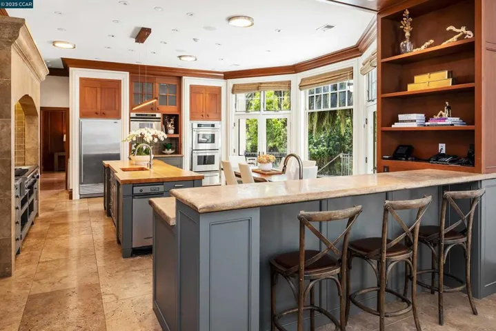 25 25 Crocker Ave, Piedmont, California 94611