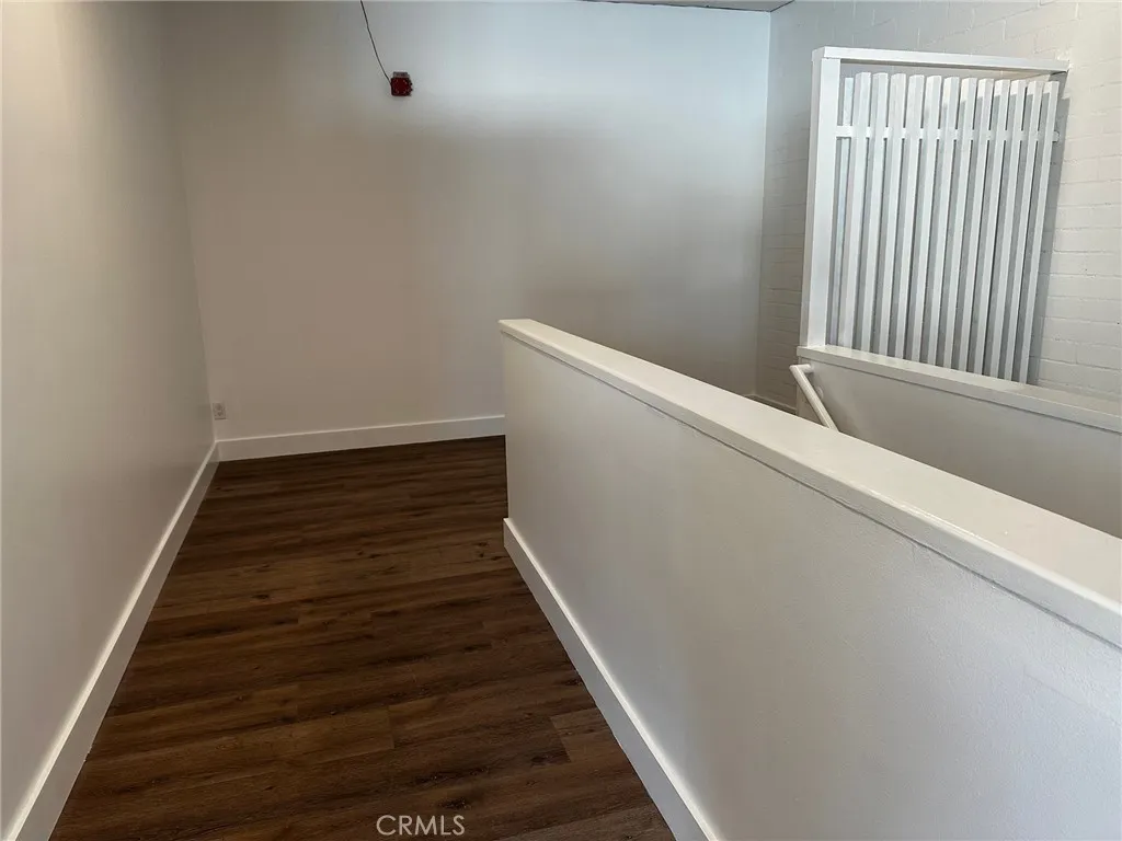 Entrance to the 2nd floor