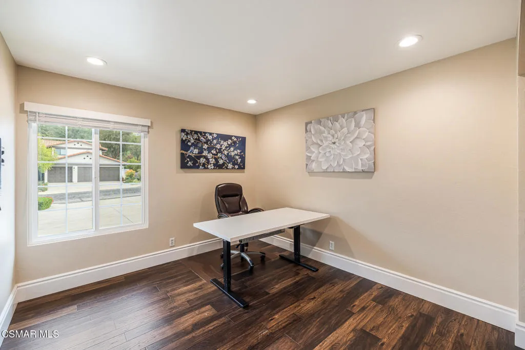 4067 Weeping Willow Drive, Moorpark, California 93021 home-pic-15