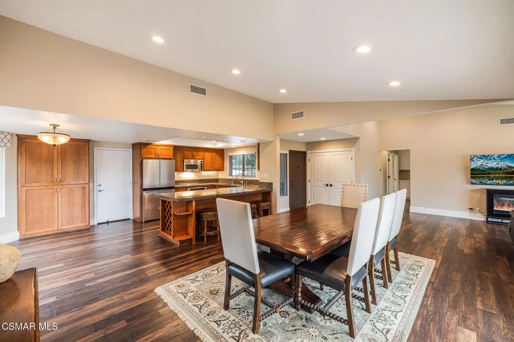 4067 Weeping Willow Drive, Moorpark, California 93021 home-pic-7