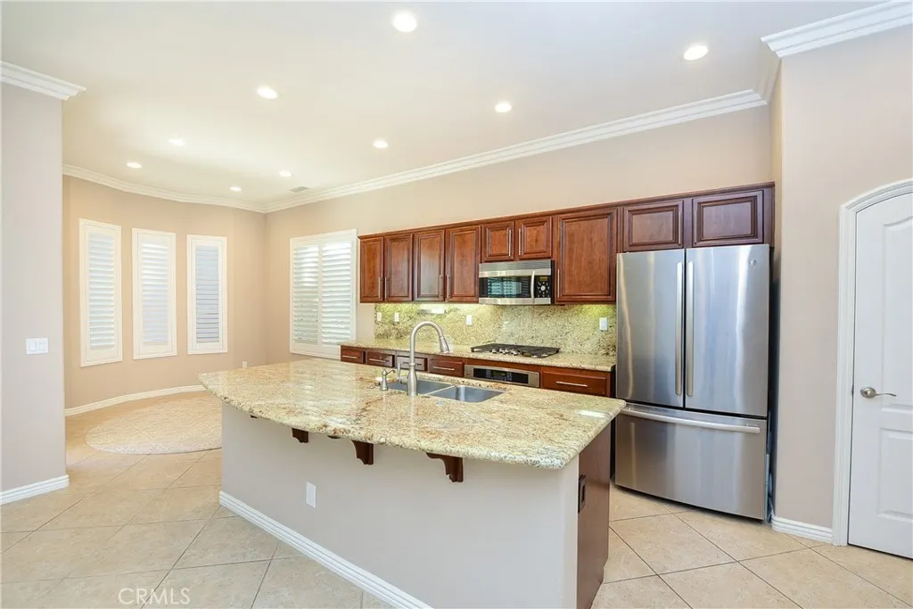 24112 Augusta, Corona, California 92883 home-pic-5
