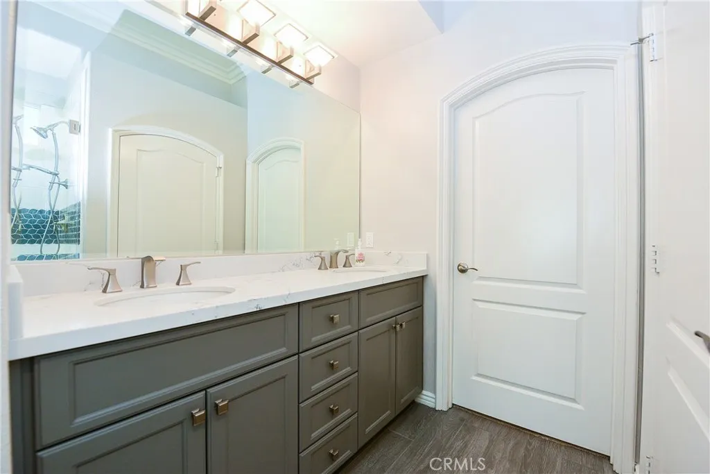 24112 Augusta, Corona, California 92883 home-pic-17