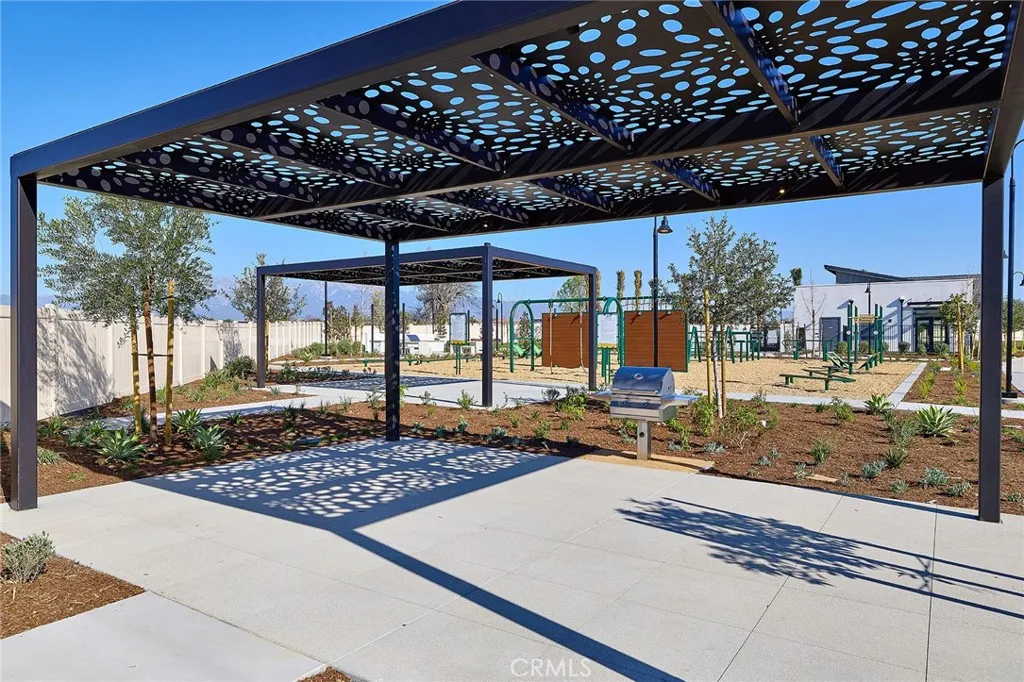 12720 Hampton Avenue, Eastvale, California 92880 home-pic-22