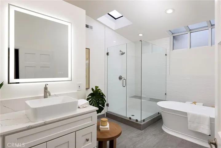 Primary bath