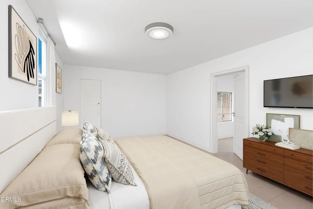 425 W 1st Street, Oxnard, California 93030 home-pic-8