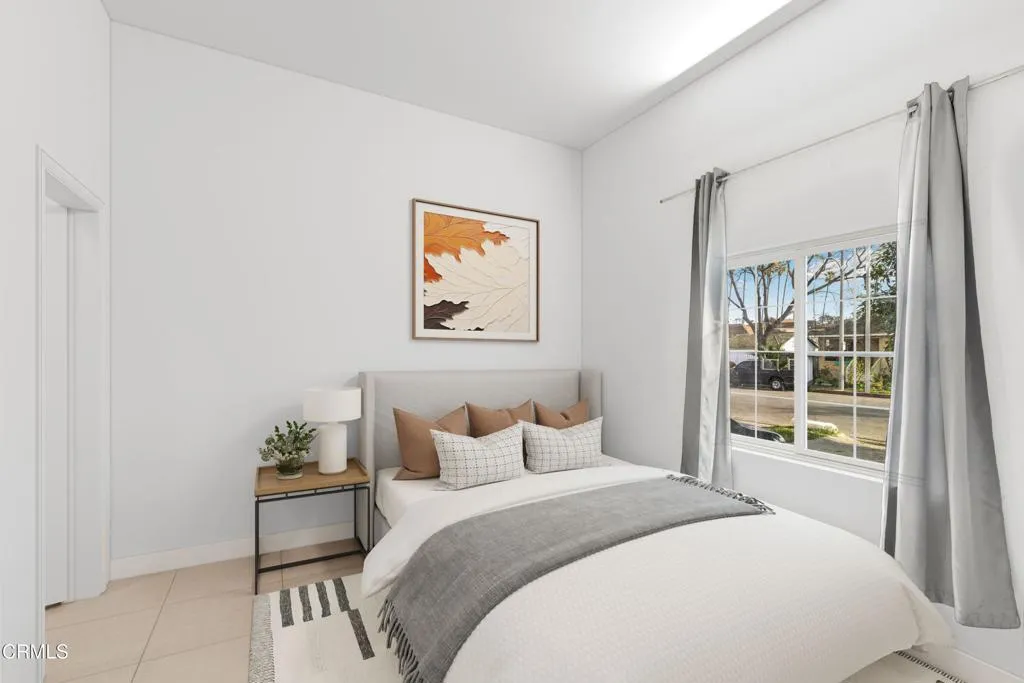 425 W 1st Street, Oxnard, California 93030 home-pic-11