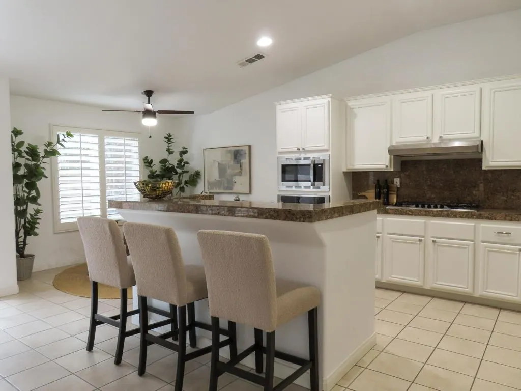 78895 Galaxy Drive, La Quinta, California 92253 home-pic-8