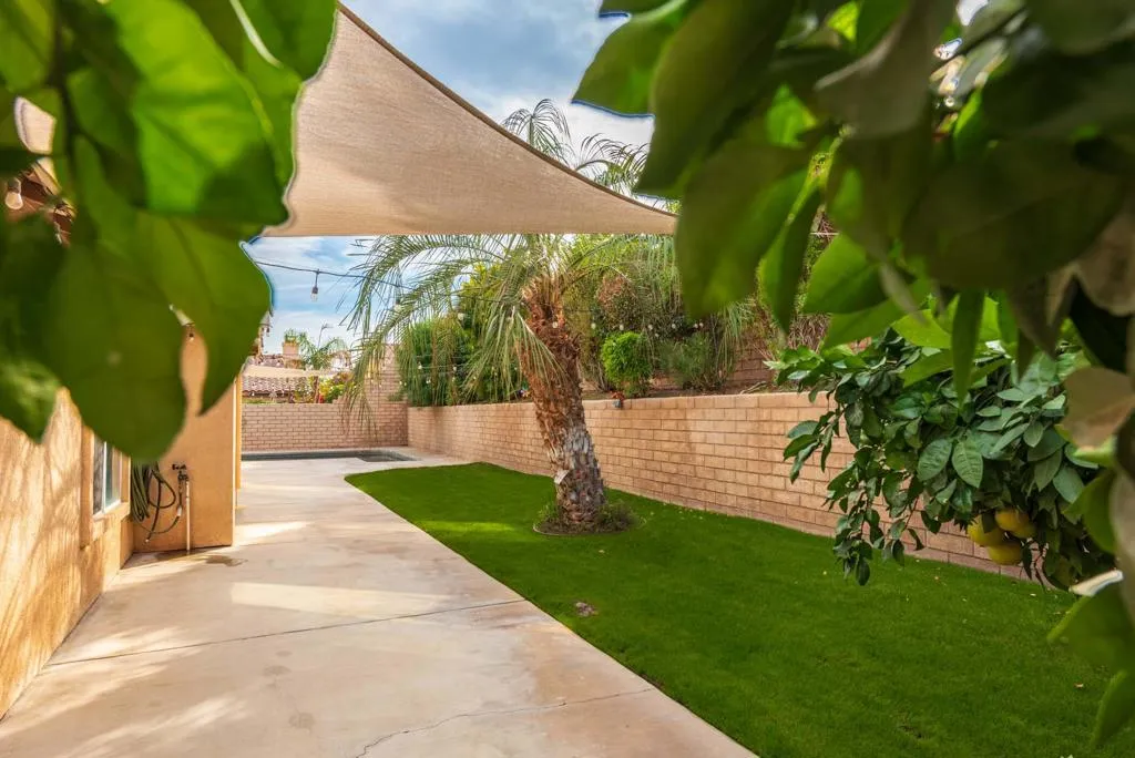 78895 Galaxy Drive, La Quinta, California 92253 home-pic-23