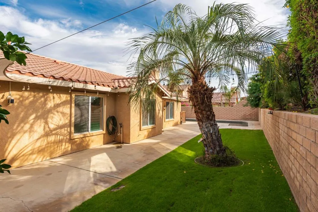 78895 Galaxy Drive, La Quinta, California 92253 home-pic-24