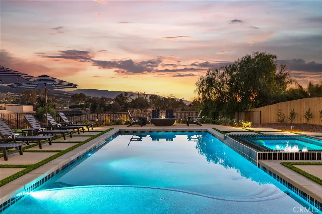 39241 Corte Venture, Temecula, California 92592 home-pic-4