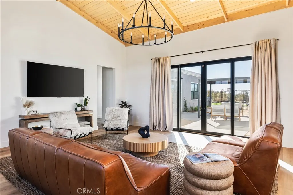 39241 Corte Venture, Temecula, California 92592 home-pic-15