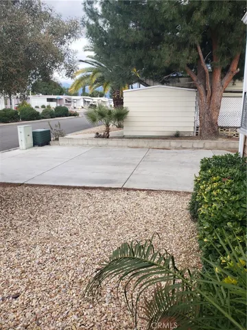 800 S Palm Avenue B, Hemet, California 92543