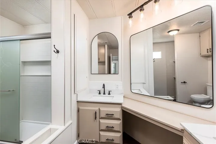 Newly remodeled primary bath.