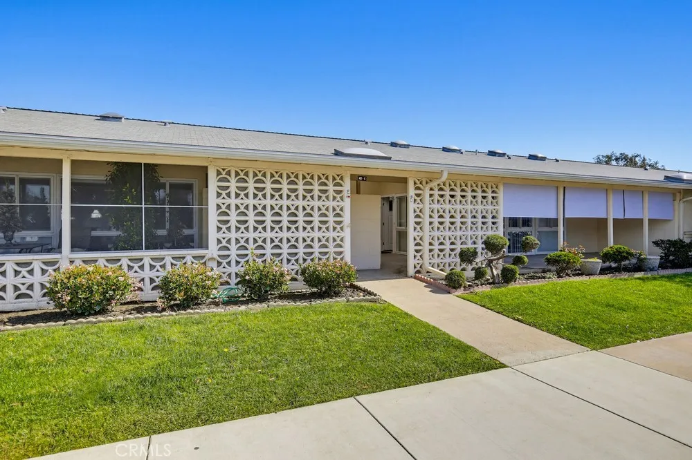 13540 48d El Dorado Drive, Seal Beach, California 90740 home-pic-2
