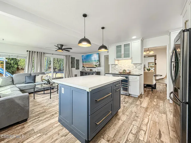 cFamily and Kitchen10
