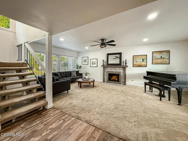 bLiving Dining and Powder1