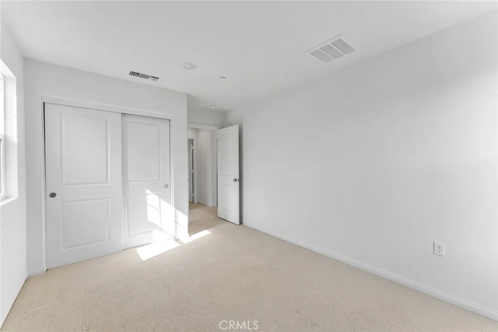 16189 E Preserve Loop, Chino, California 91708 home-pic-10