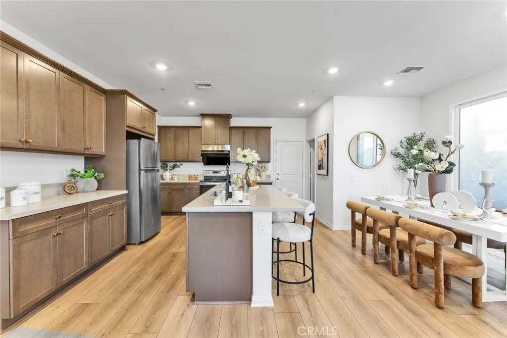 16189 E Preserve Loop, Chino, California 91708 home-pic-4
