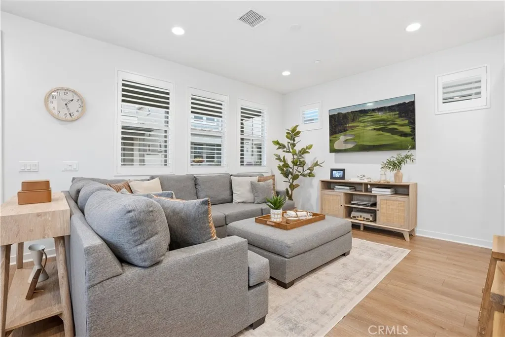 451 Potter Way, Rancho Mission Viejo, California 92694 home-pic-9