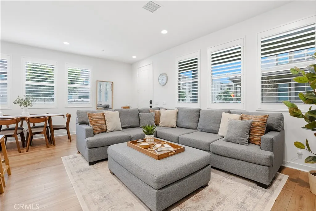 451 Potter Way, Rancho Mission Viejo, California 92694 home-pic-8
